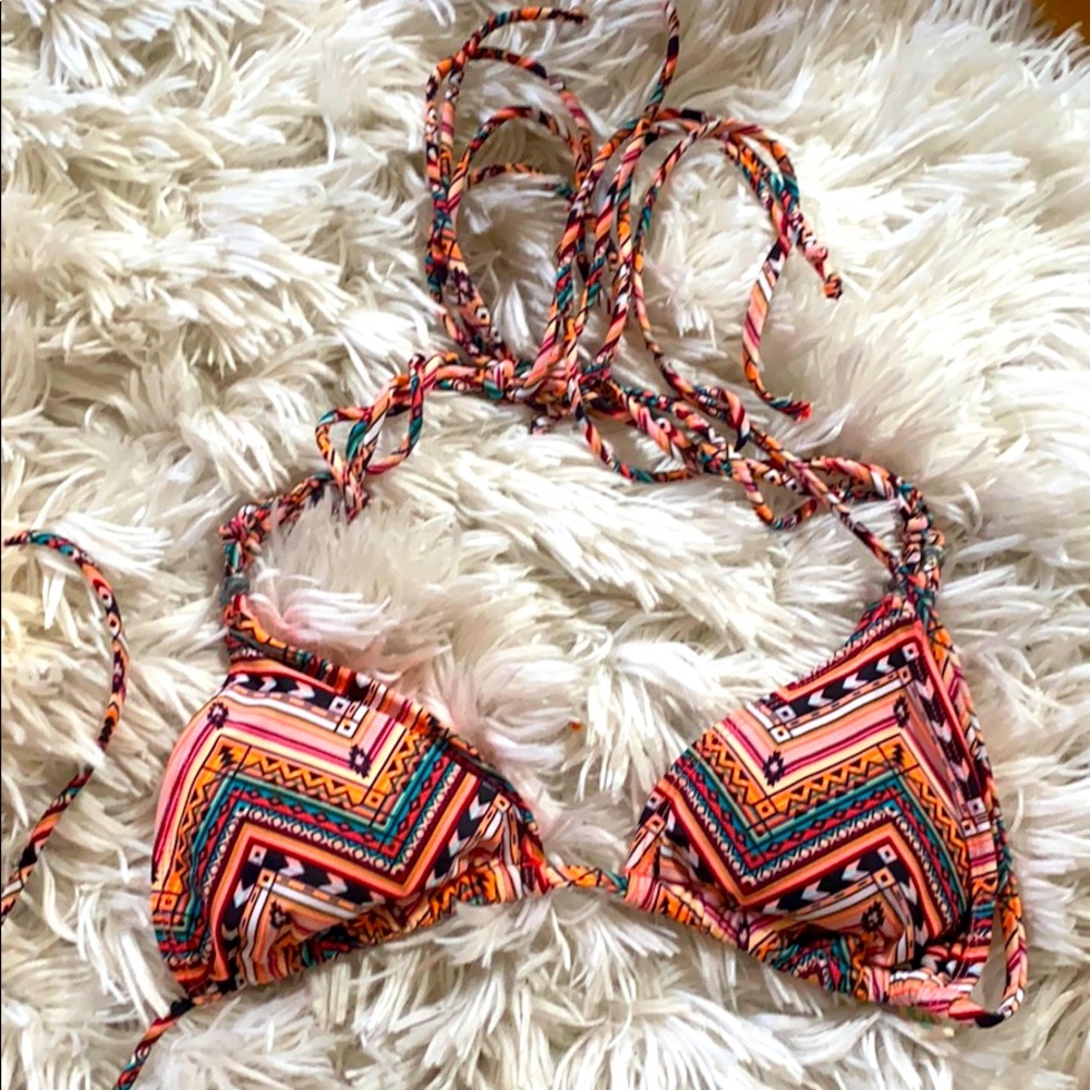 Bikini top